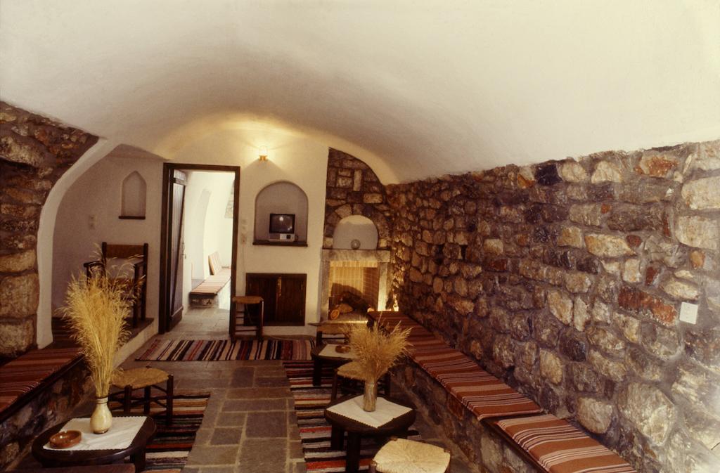 ホテルTsitsiris Castle Stavríon エクステリア 写真