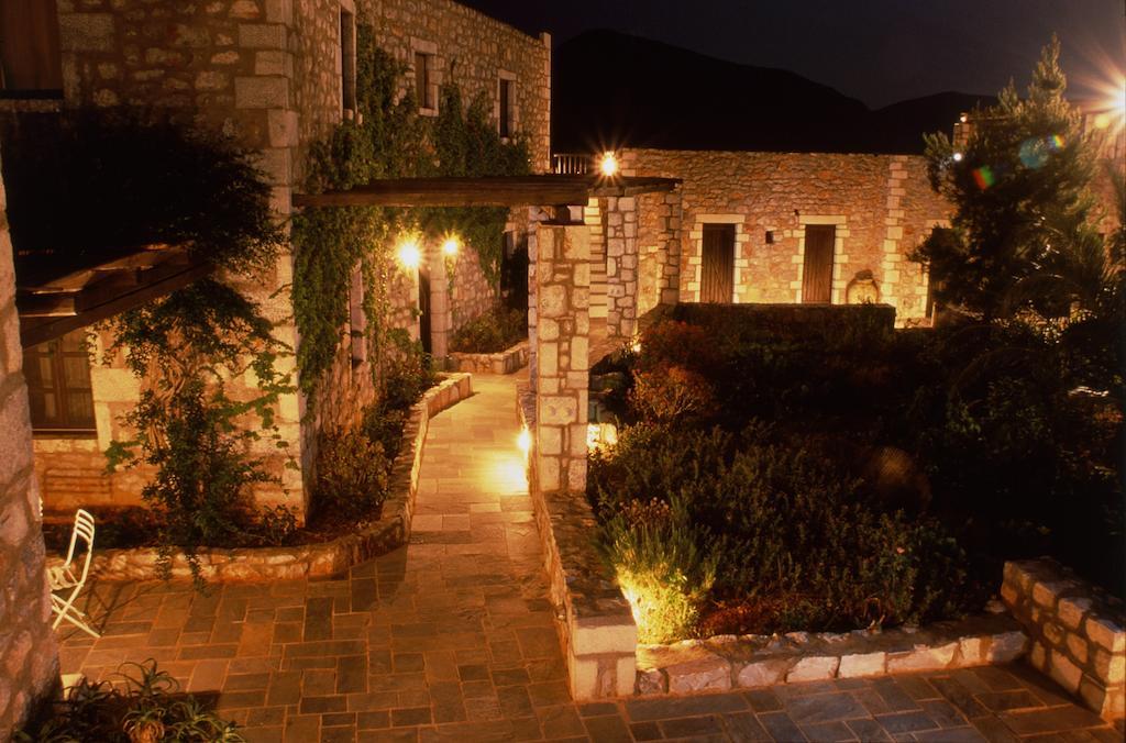 ホテルTsitsiris Castle Stavríon エクステリア 写真