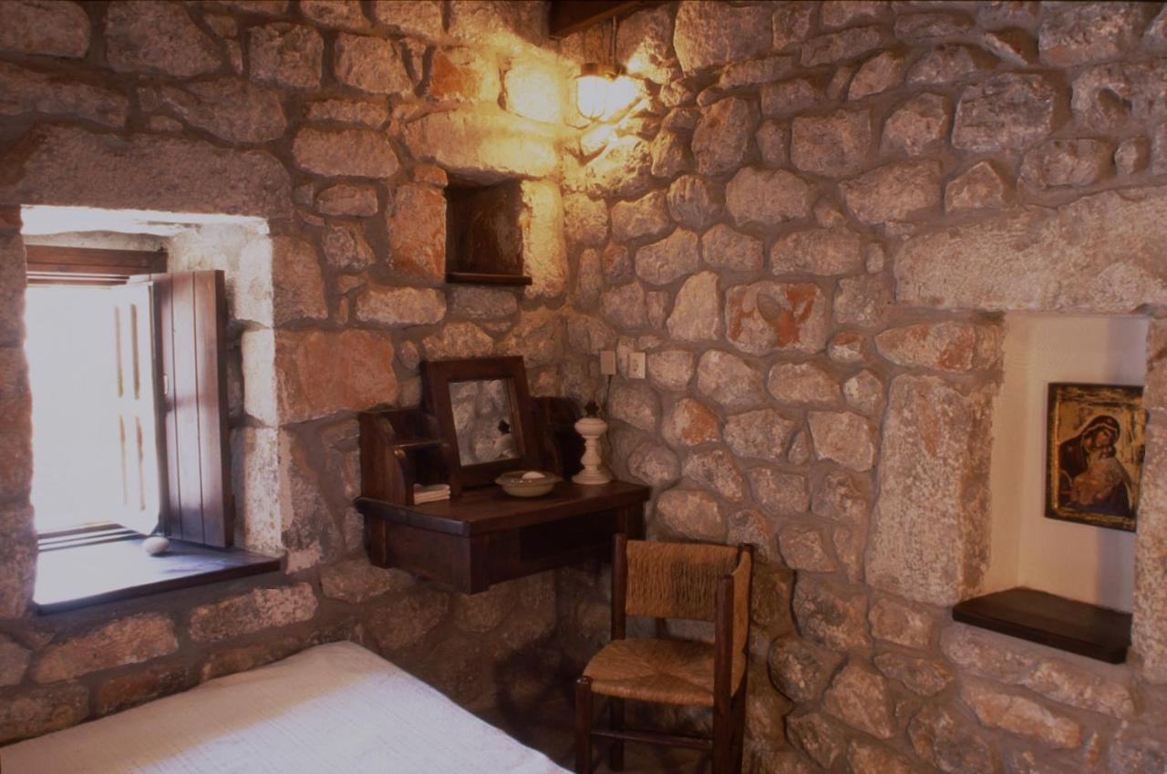ホテルTsitsiris Castle Stavríon エクステリア 写真